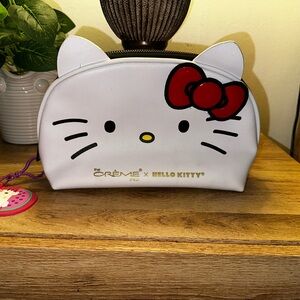 Y2K Hello Kitty White and Red Kids Accessory Bag
